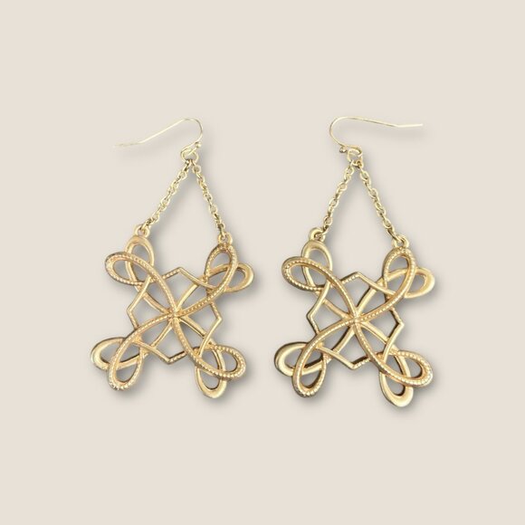 vintage Jewelry - Open Filigree Scroll Gold-Tone Dangle Drop Earrings Vintage Jewelry